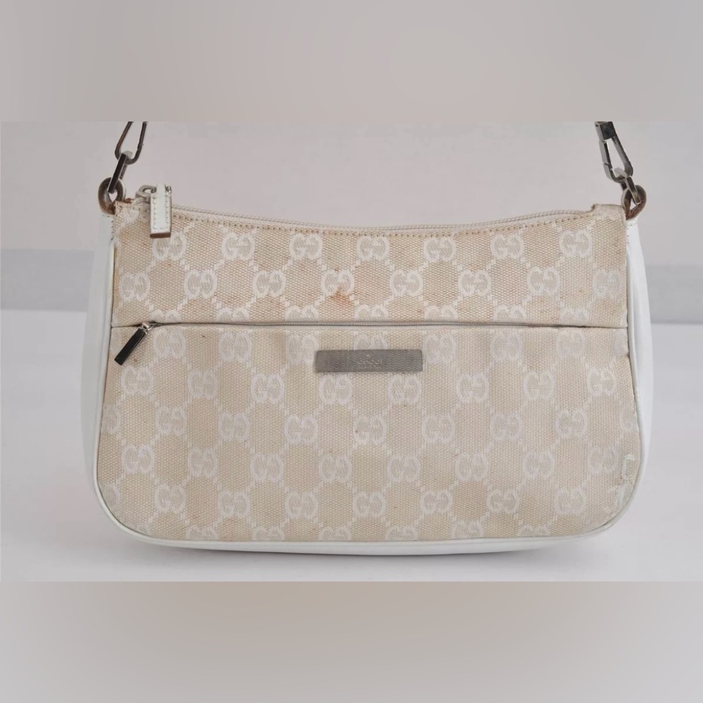 Authentic GUCCI Bamboo Shoulder
Bag GG Canvas Leather 0013870